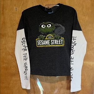 Girl’s JUNK FOOD Sesame Street Oscar Long Sleeve Tee - Black and White Sz.(M)